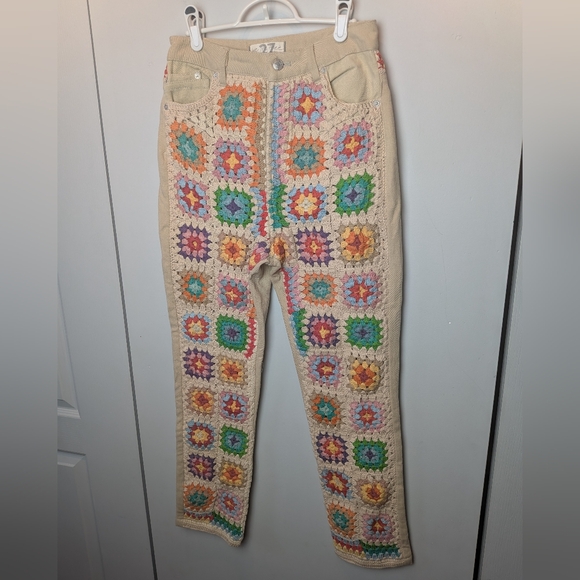 FREE PEOPLE Crochet Zuri Mom Jeans Boho Size 27 100% Cotton Crochet Floral - Picture 5 of 16